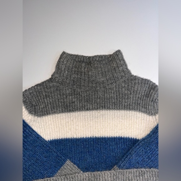 ZARA Knit Mock Neck Sweater - Picture 5 of 9